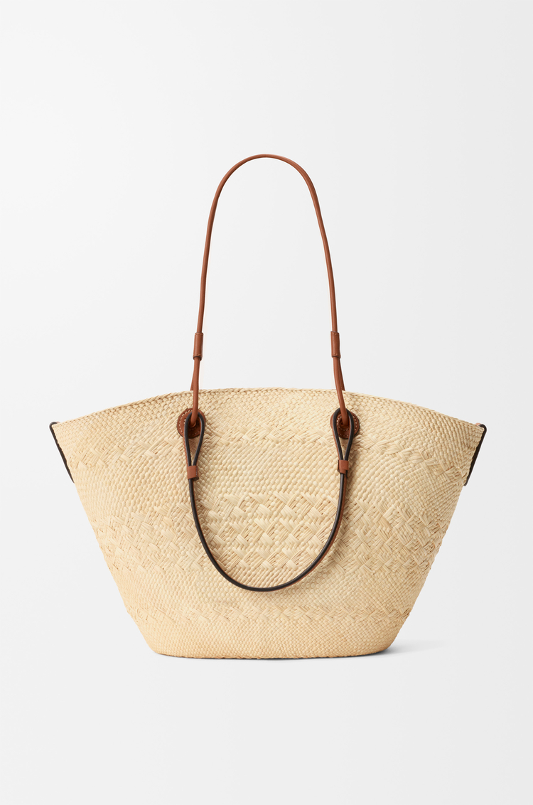 LOEWE アナグラム バスケットバッグ ミディアム（イラカヤシ&カーフ） ナチュラル/タン