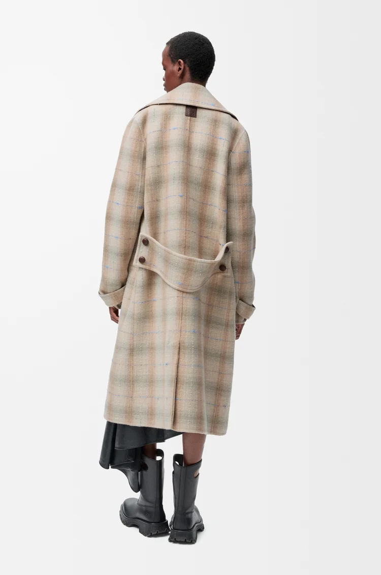 LOEWE 羊毛和羊绒混纺大衣 米色