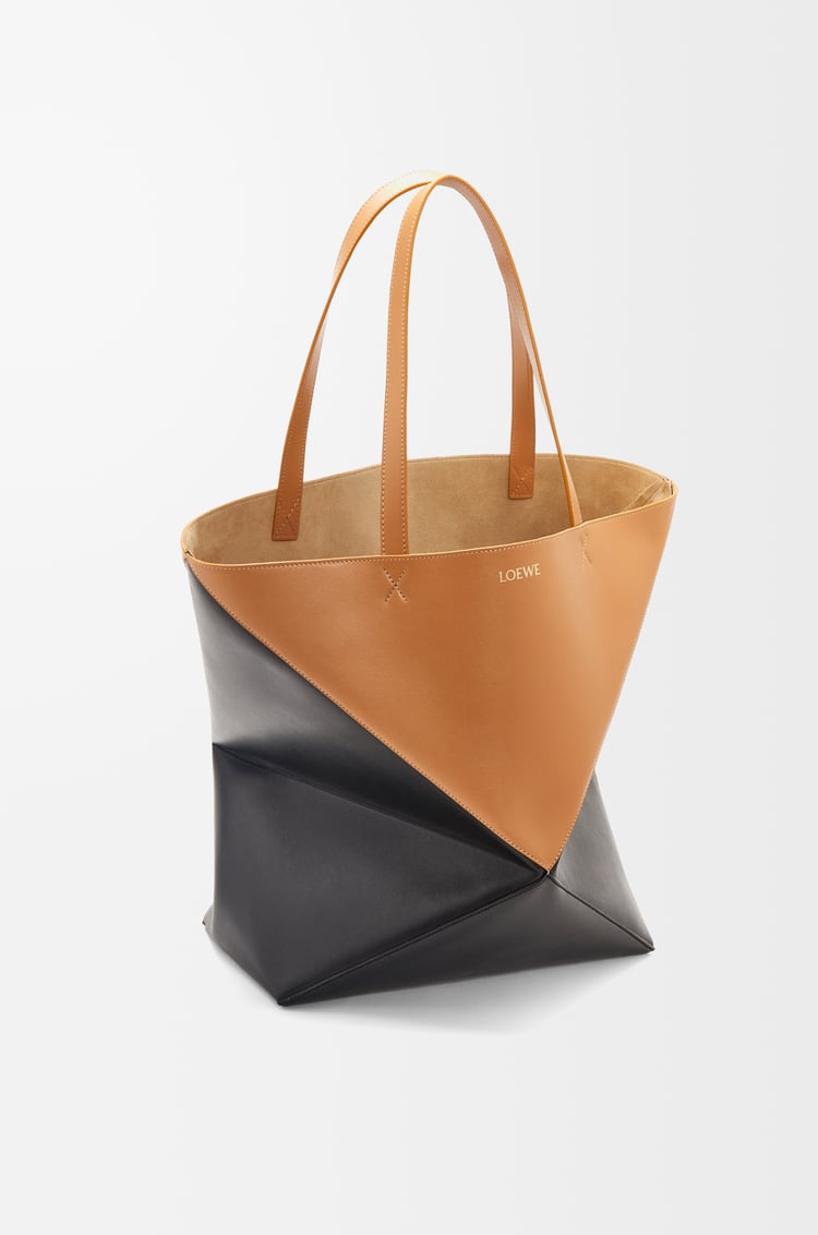 LOEWE XL Puzzle Fold Tote in shiny calfskin Black/Warm Desert