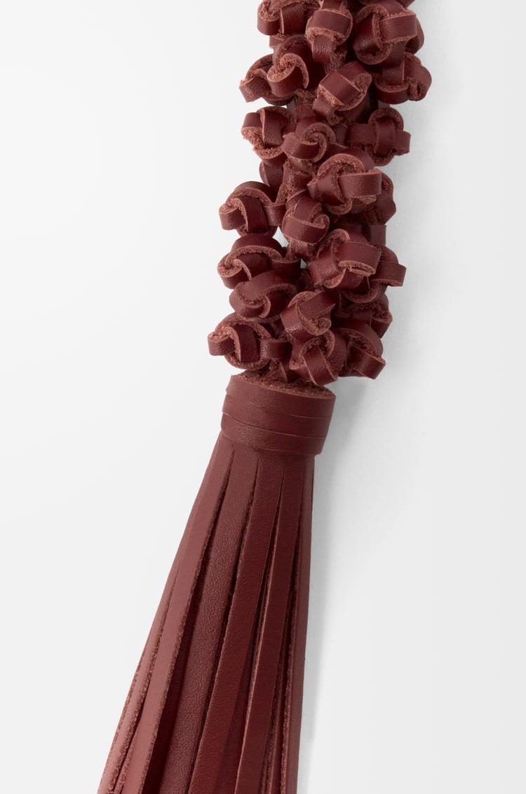 LOEWE 브레이드 매듭 참 - 카프스킨 마호가니