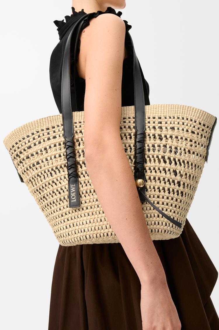 LOEWE Medium Braid basket in iraca palm and calfskin Natural/Black