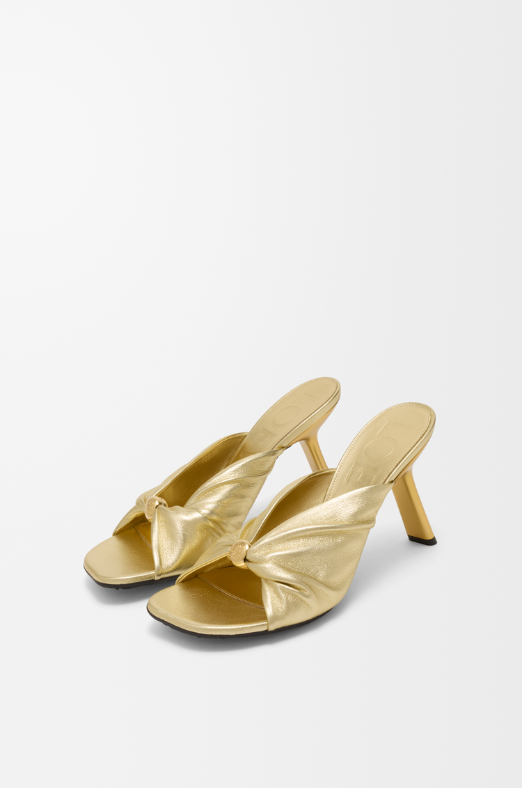 LOEWE 层压羊皮革 Pebble Soft 凉鞋 金色