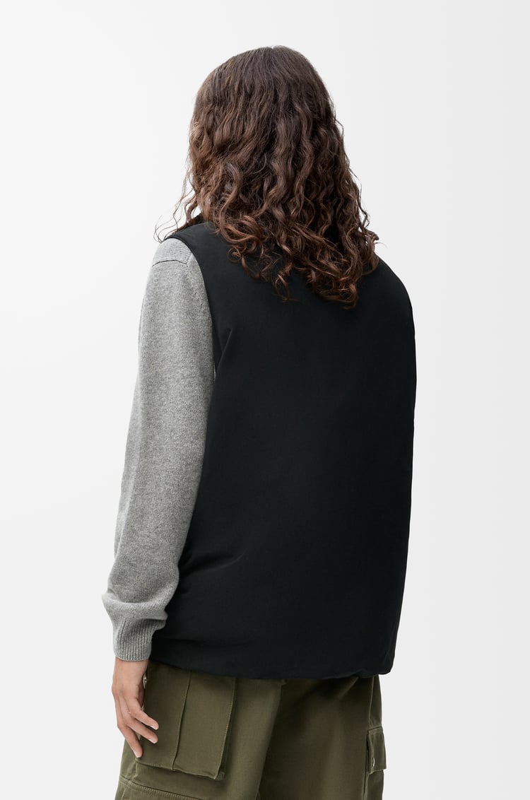 LOEWE パファー ベスト（テクニカルコットン） ブラック