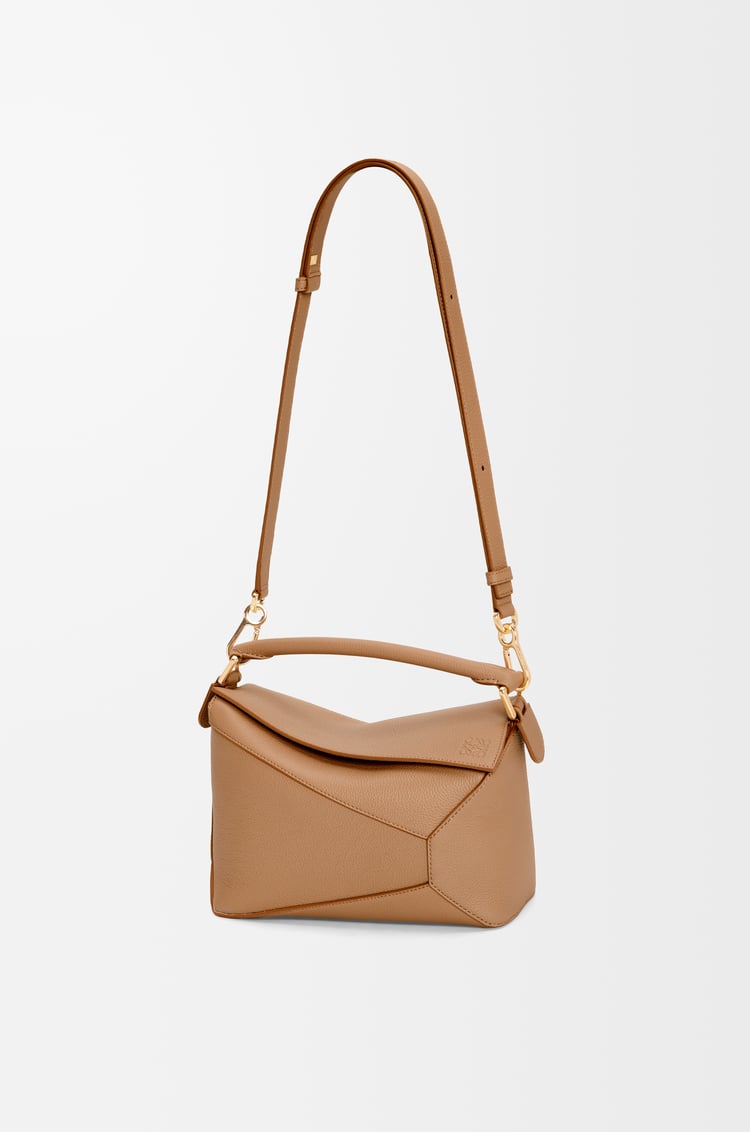 LOEWE Bolso Puzzle pequeño en piel de ternera Toffee