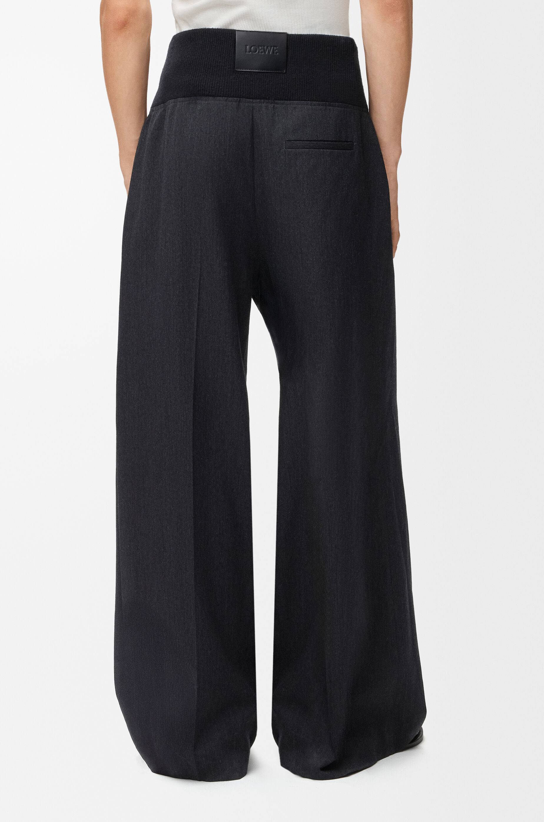 Trousers in wool Grey - LOEWE