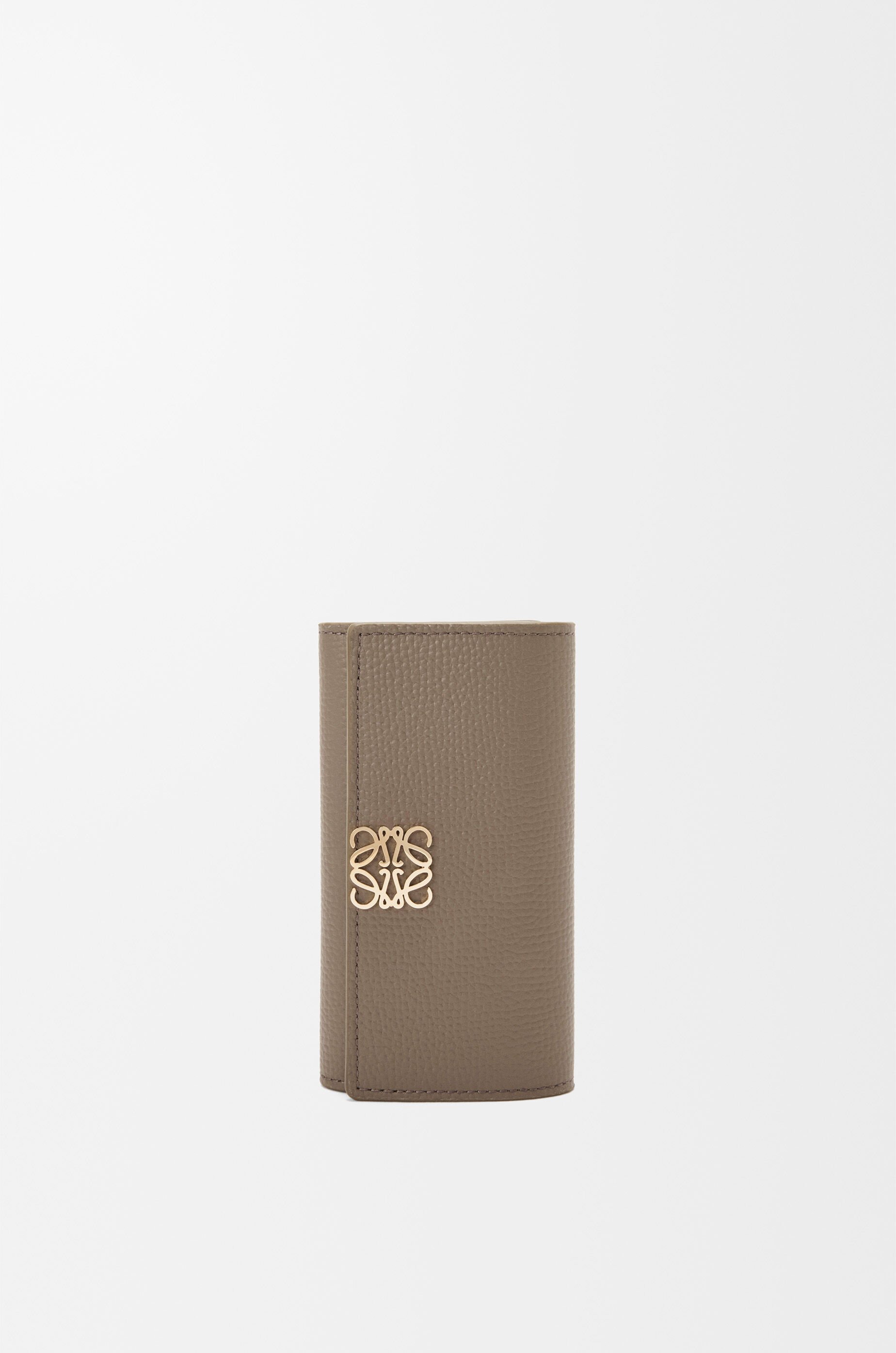 Anagram key case in pebble grained calfskin Beige - LOEWE