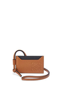 LOEWE Brand plain cardholder necklace in grained calfskin Tan pdp_rd