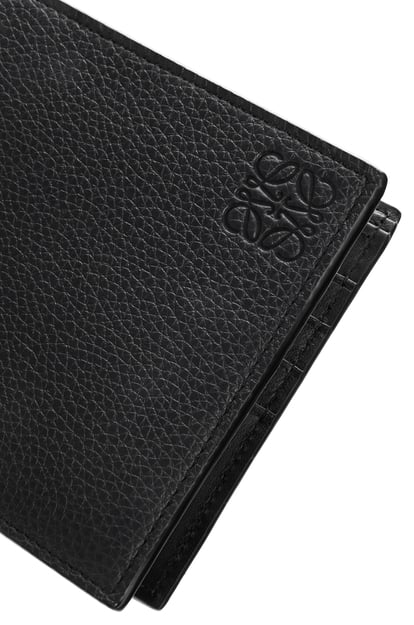LOEWE Bifold wallet in soft grained calfskin 黑色 plp_rd