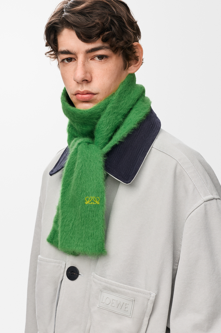 LOEWE Bufanda en alpaca Verde
