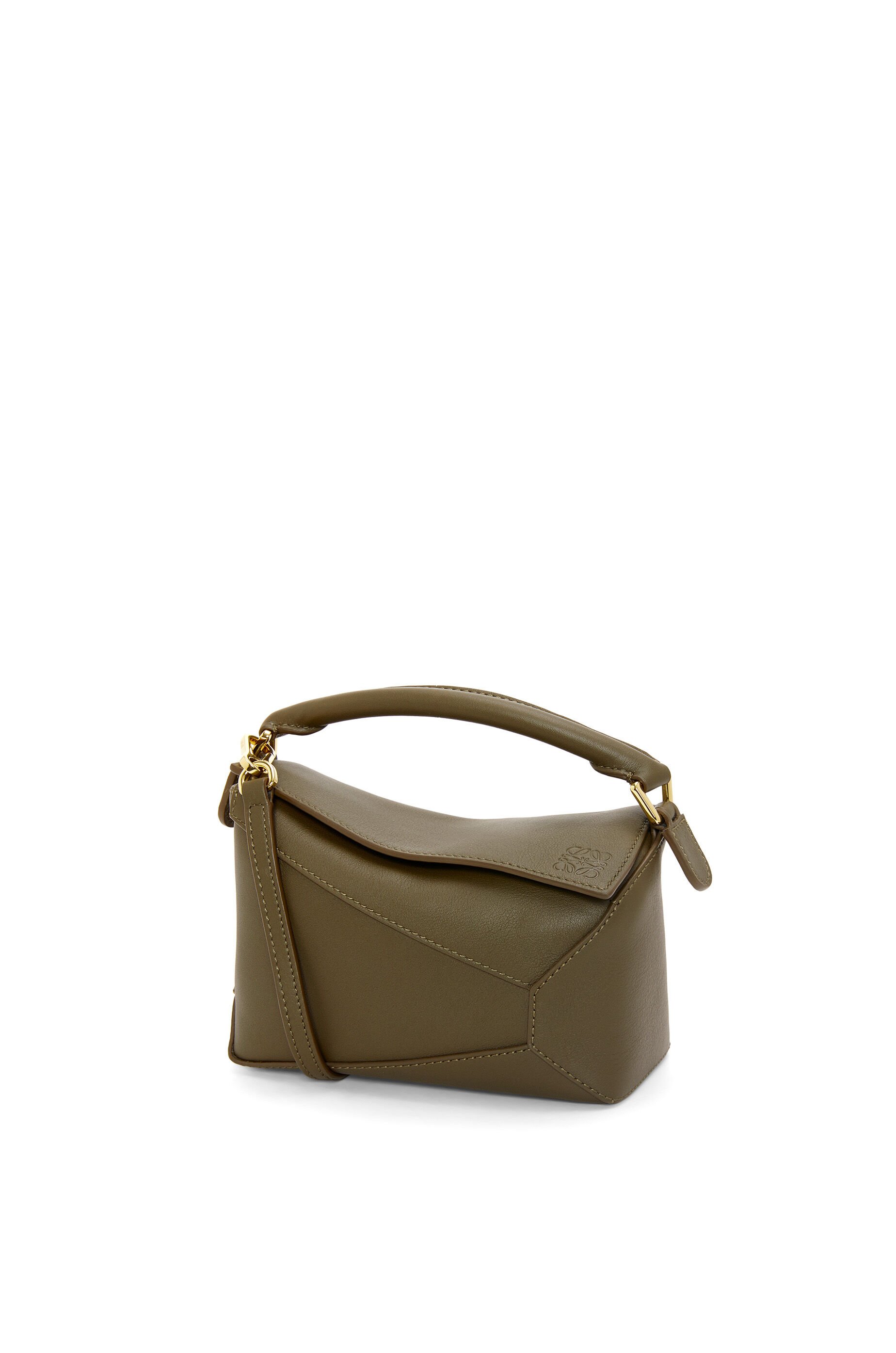 Loewe puzzle bag pre owned store