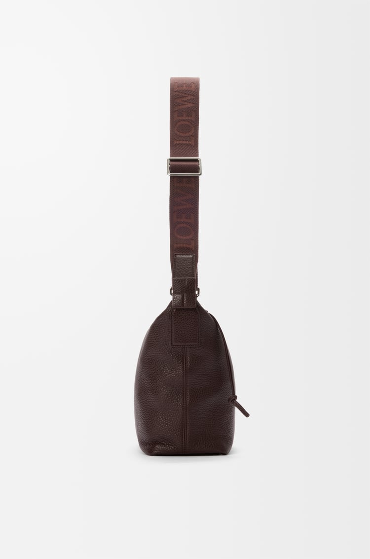 LOEWE キュービィ クロスボディバッグ スモール（サプルグレインカーフ） オックスブラッド