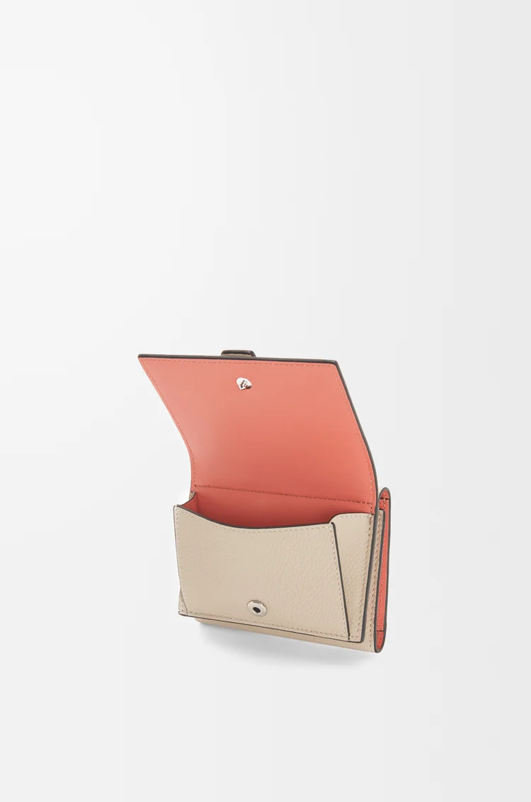 LOEWE Trifold wallet in soft grained calfskin Light Oat/Honey
