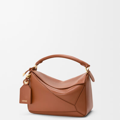 A510PLSX01_3565_1F.jpg?sw=400&  