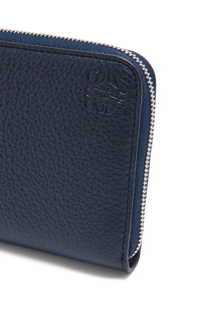 LOEWE Zip around wallet in soft grained calfskin 深海軍藍 plp_rd