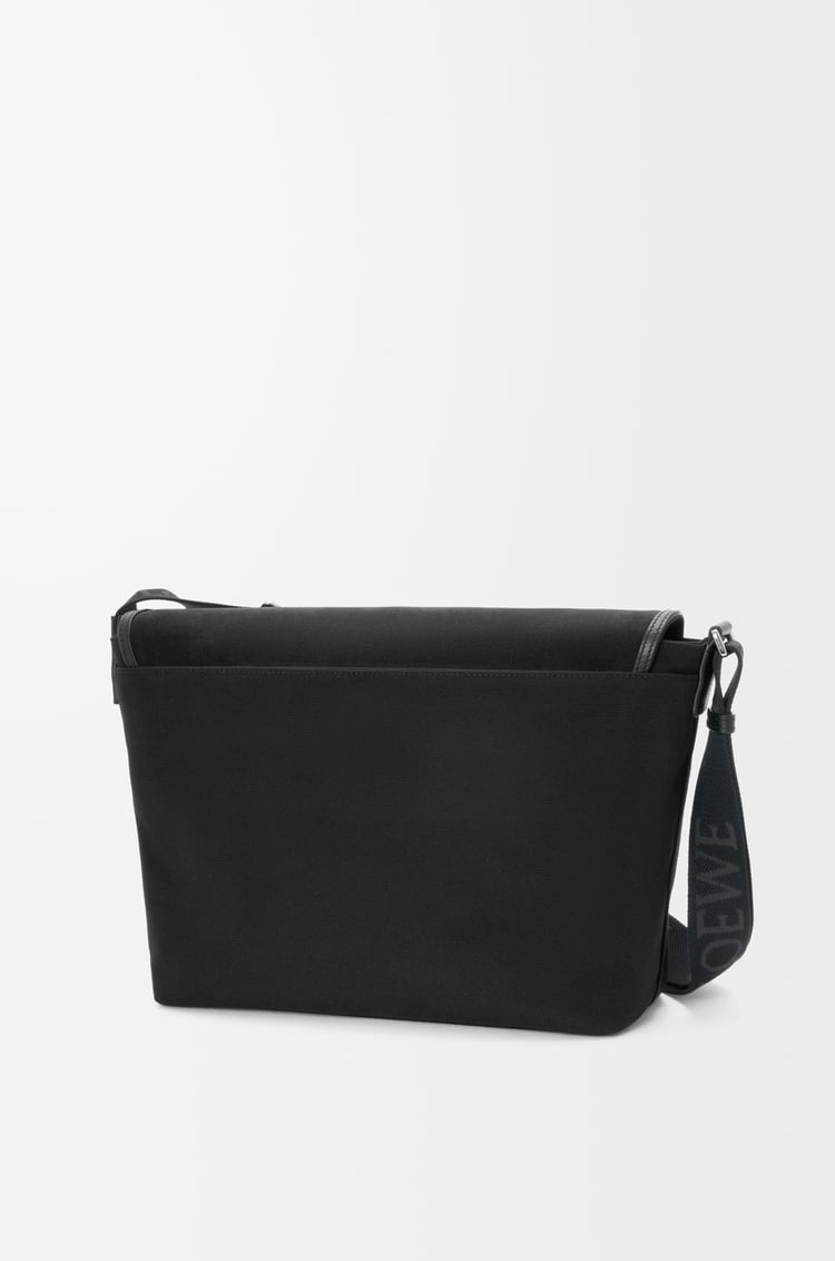 LOEWE フレックス メッセンジャーバック ミディアム（キャンバス&スエード） ブラック