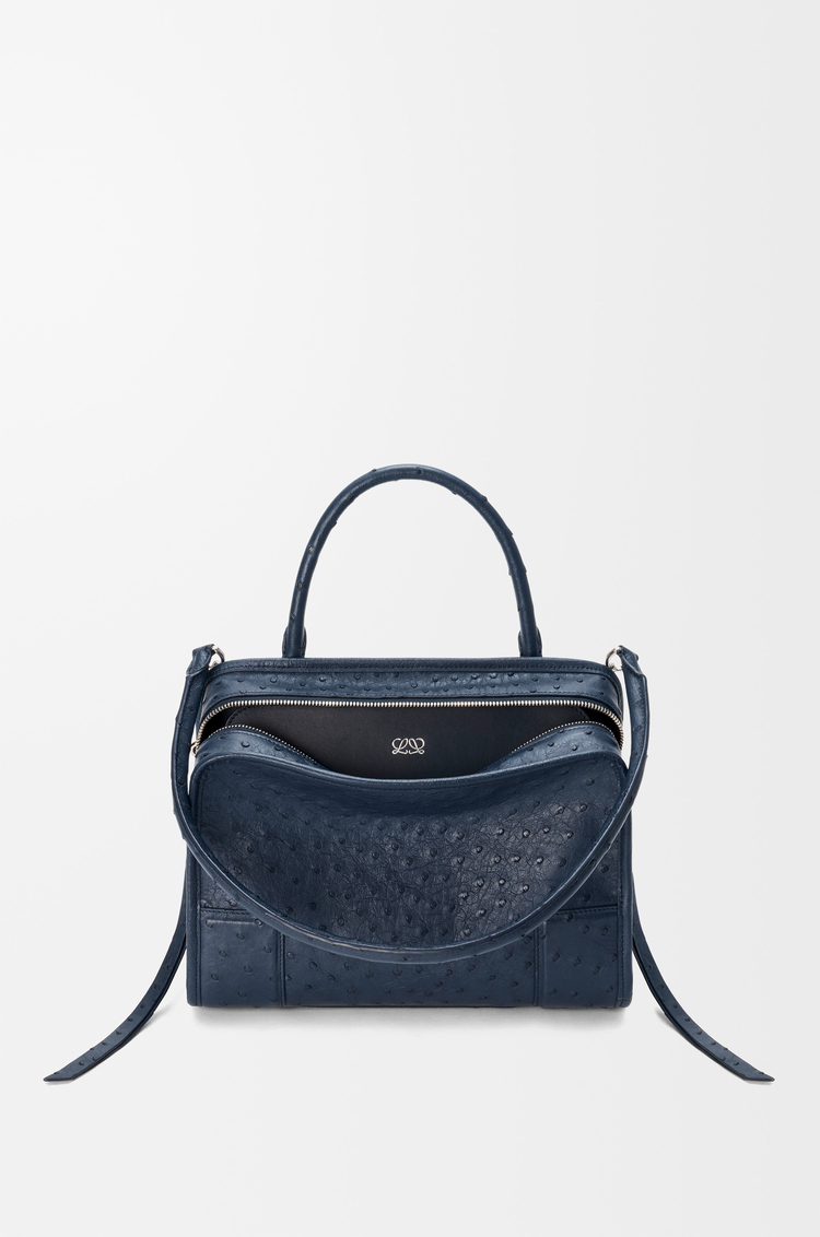 LOEWE アマソナ180 バッグ ミディアム（オーストリッチ） ディープネイビー