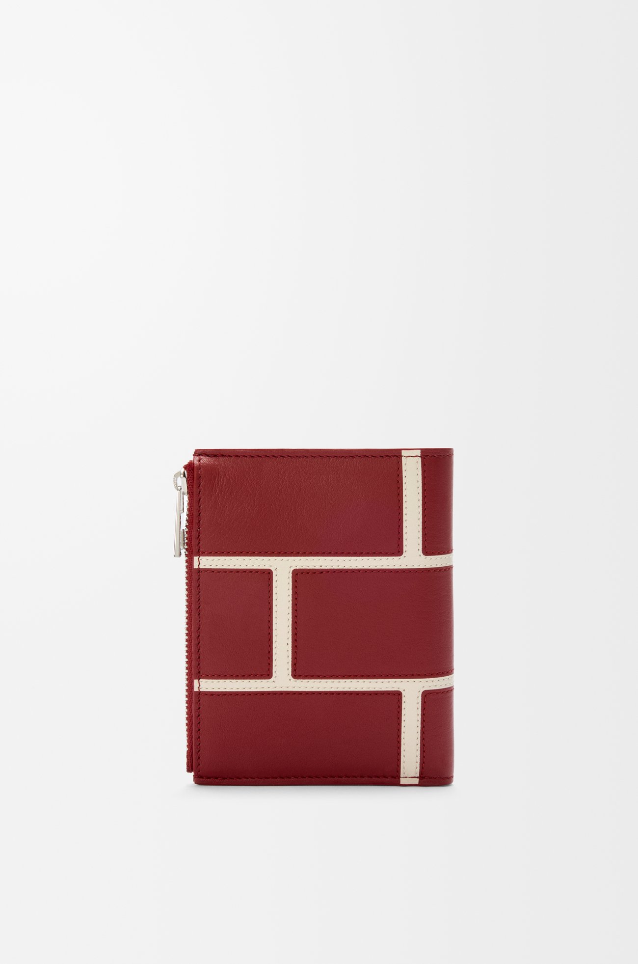 LOEWE Slim compact wallet in classic calfskin Burnt Red