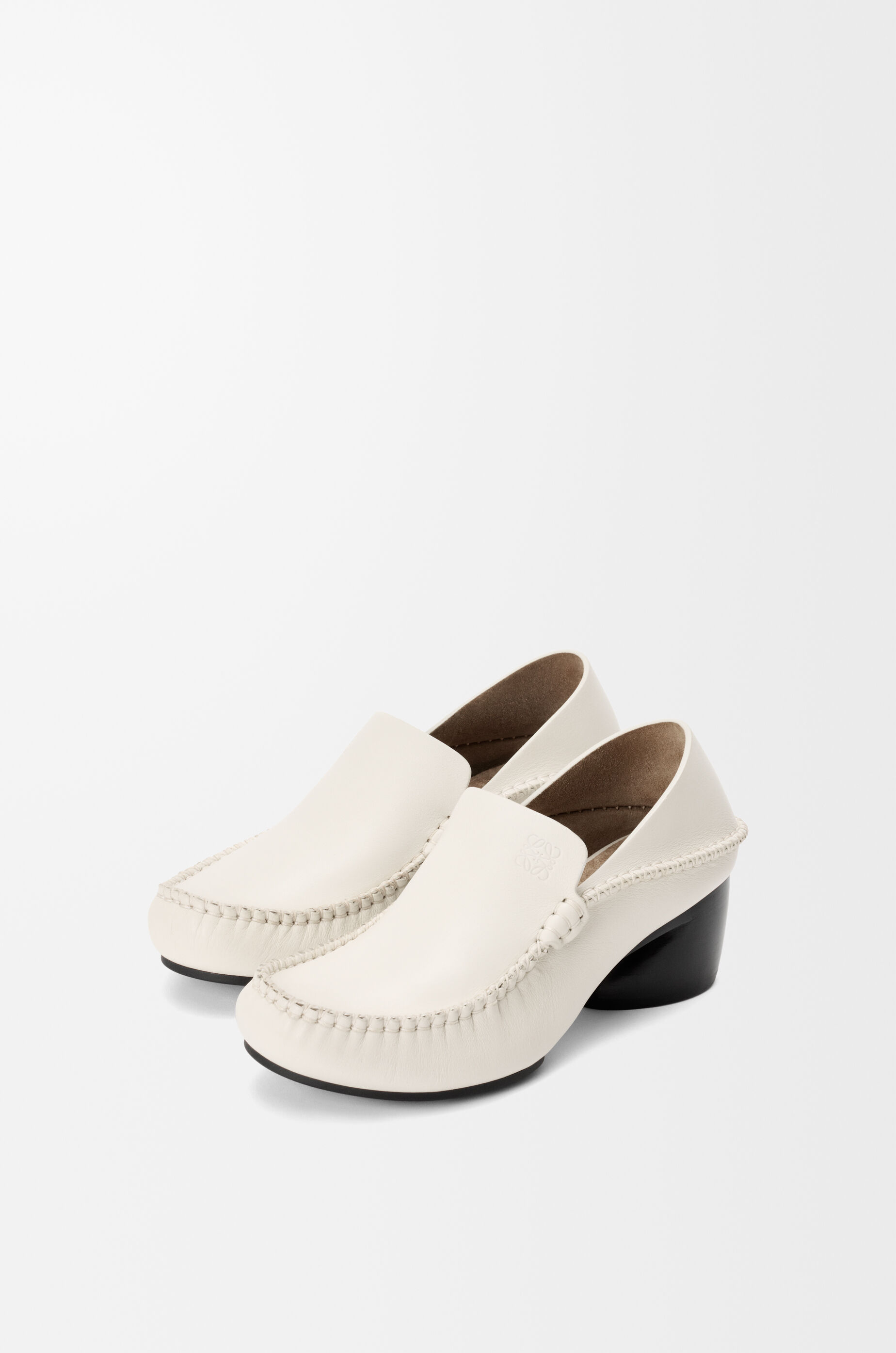 Oval loafer in soft calfskin White - LOEWE APAC official website