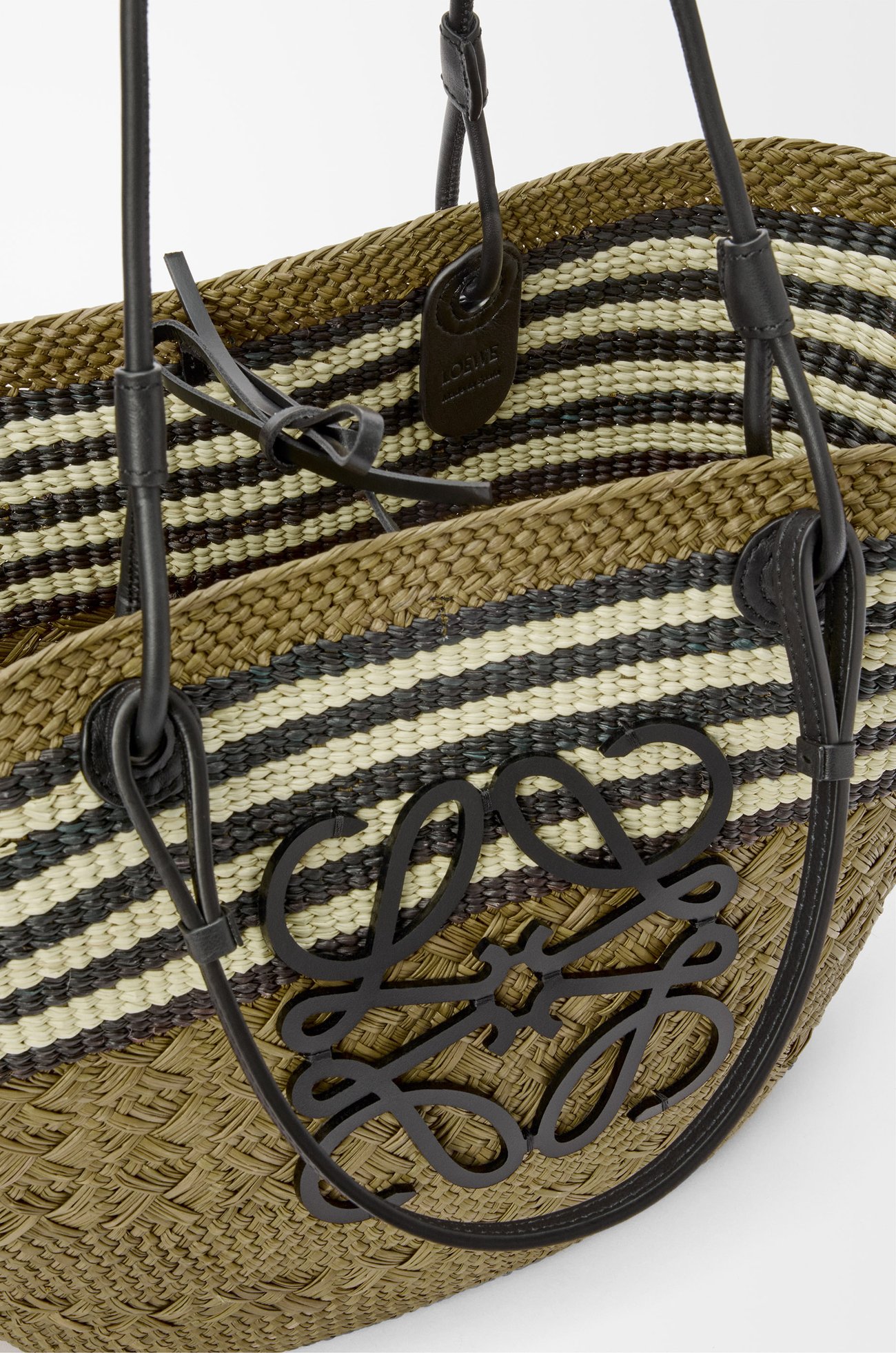 LOEWE Medium Anagram basket in iraca palm and calfskin Dark Khaki/Black