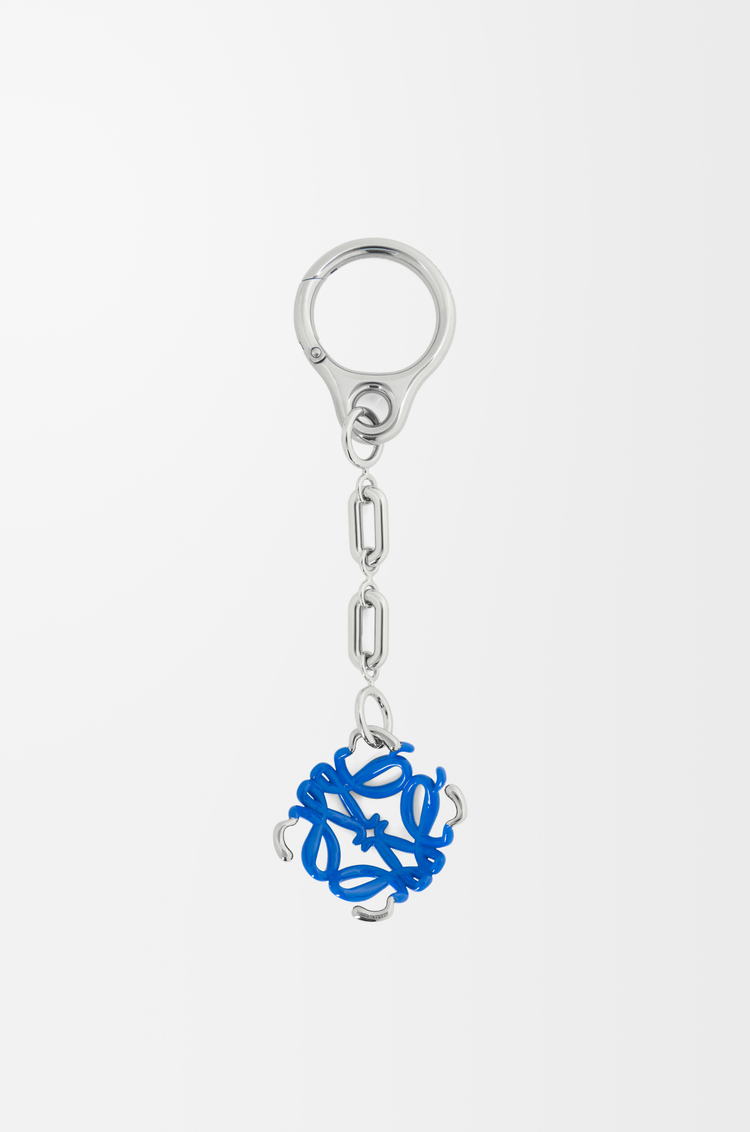 LOEWE Charm Scarabeo Anagram Plateado/Azul