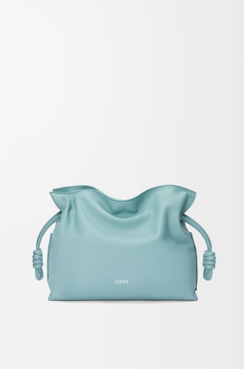 LOEWE フラメンコクラッチ ミディアム（ナパカーフ） ウォーター plp_rd
