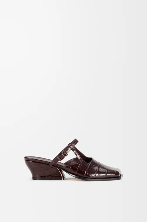 LOEWE Onda mule in embossed calfskin Burgundy
