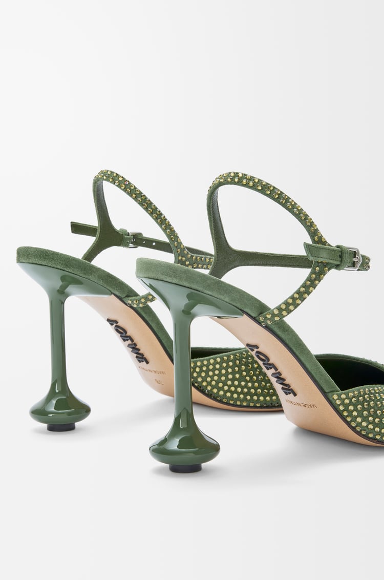 LOEWE Zapato de salón Toy con tira en el tobillo en ante con pedrería Verde Militar