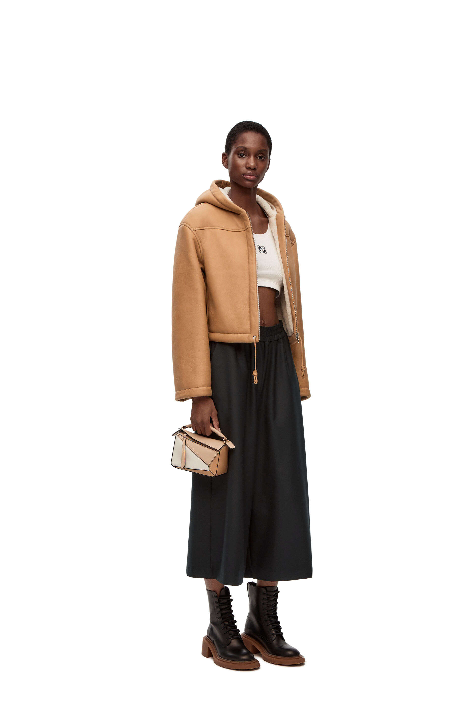 Cropped wool trousers deals