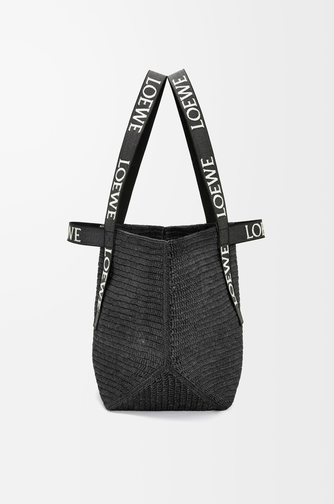 LOEWE Fold Shopper in raffia Black