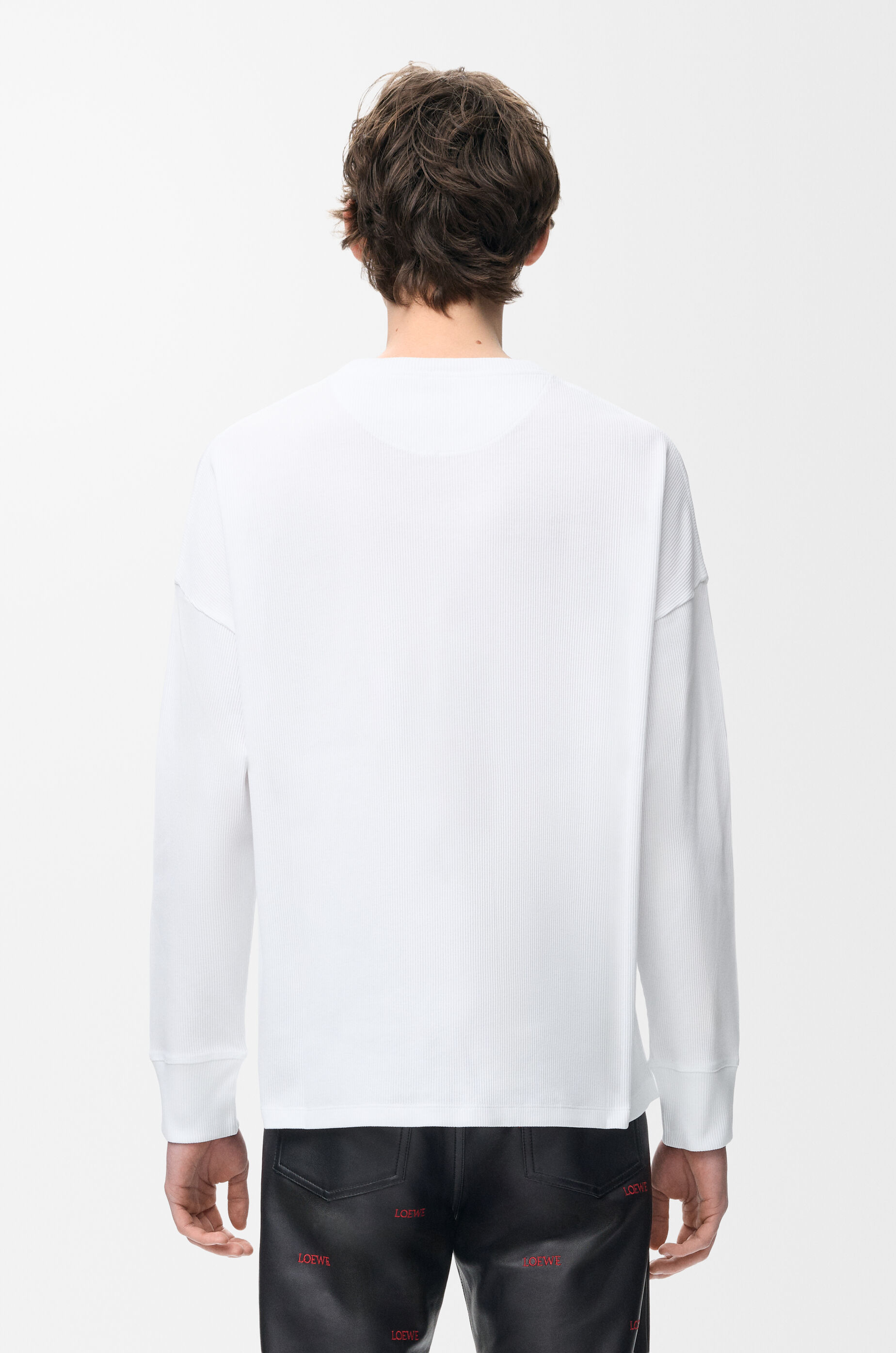 オーバーサイズフィット ロングスリーブ Tシャツ（コットン） ホワイト