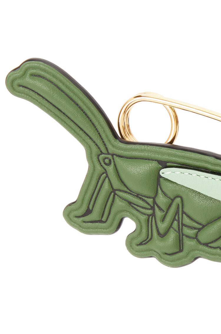 LOEWE Grasshopper pin charm in calfskin and metal Green Aloe pdp_rd