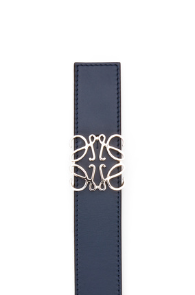 LOEWE Cinturón en piel de ternera lisa con anagrama Oceano/Negro/Paladio plp_rd