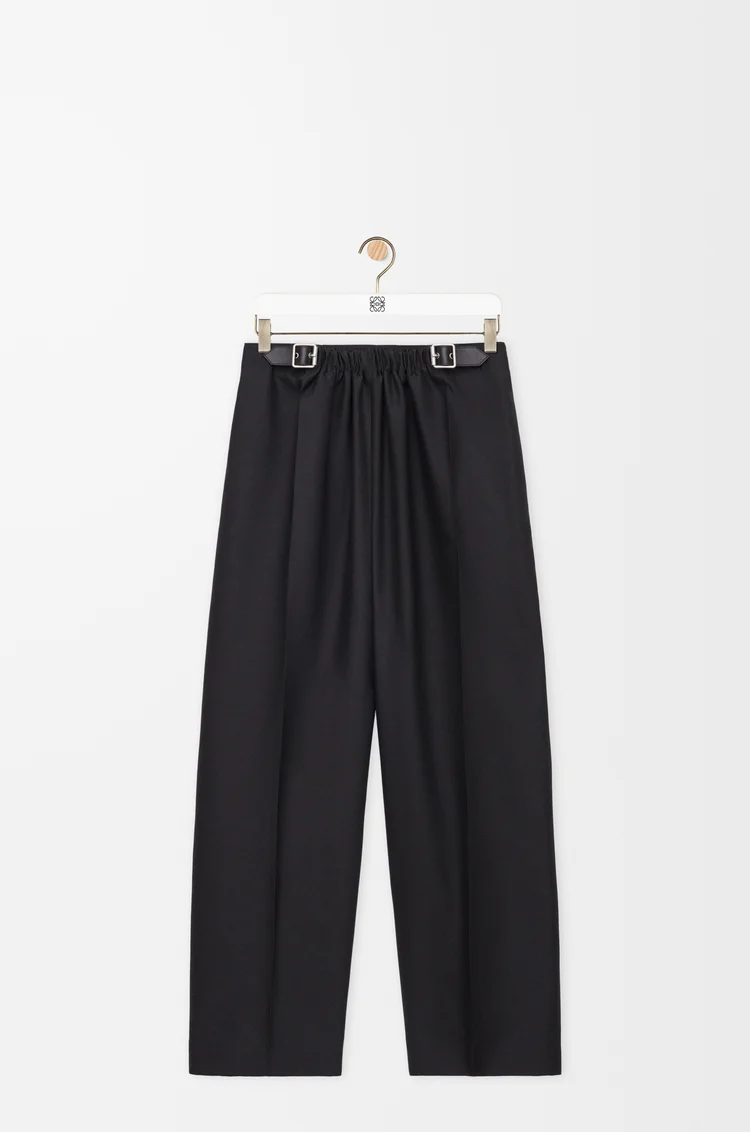 LOEWE Hose mit Gürtel aus Wolle und Seide Schwarz