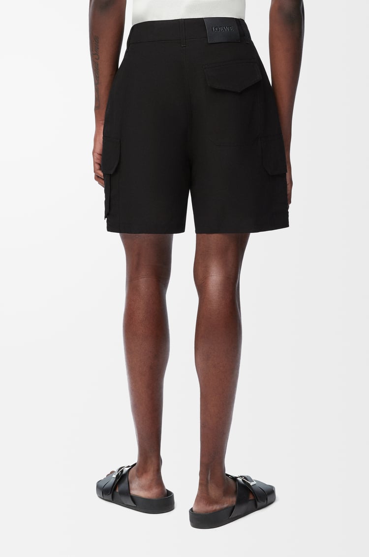LOEWE Cargo shorts in viscose and linen Black