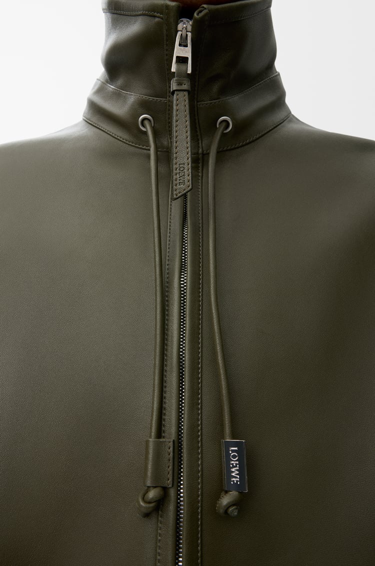 LOEWE ジップアップ ジャケット（ナパラム） カーキグリーン