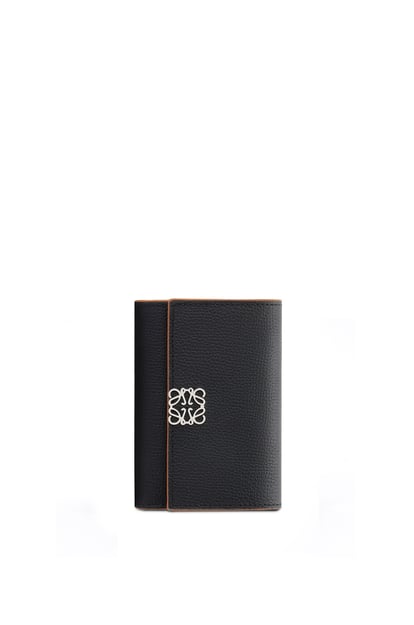 LOEWE Anagram small vertical wallet in pebble grain calfskin Black