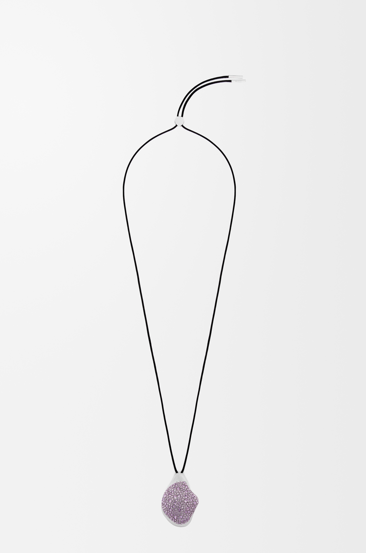 LOEWE フォームドリップ ペンダント ネックレス（スターリングシルバー＆クリスタル） シルバー/ライトモーヴ