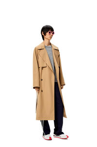 LOEWE Double flap trench coat in cotton Caramel pdp_rd