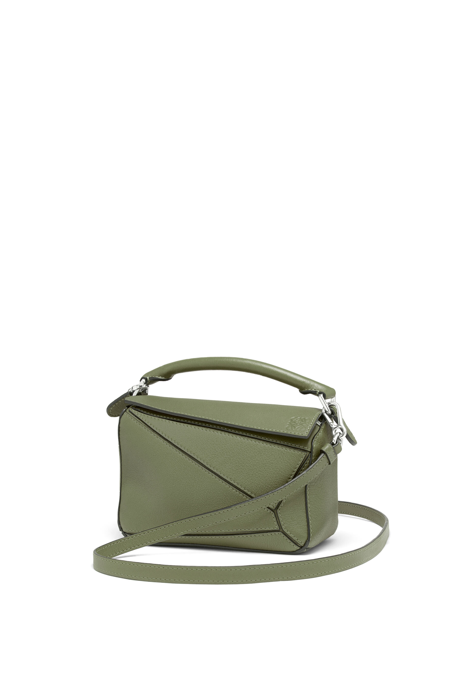 Bolso Puzzle mini en piel de ternera clásica Verde Aguacate - LOEWE