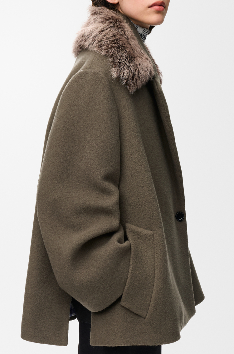 LOEWE Abrigo corto en lana y cashmere Taupe Grey