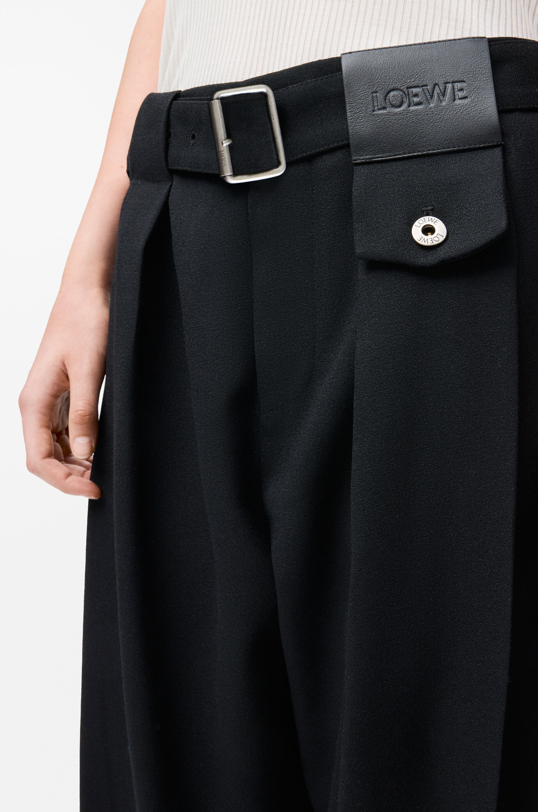 Trousers in wool Black - LOEWE USA Official Website