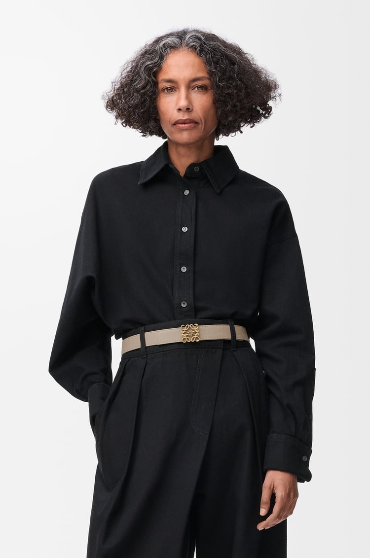 LOEWE リバーシブル アナグラム ベルト（サプルグレインカーフ） クレイ/ゴールド