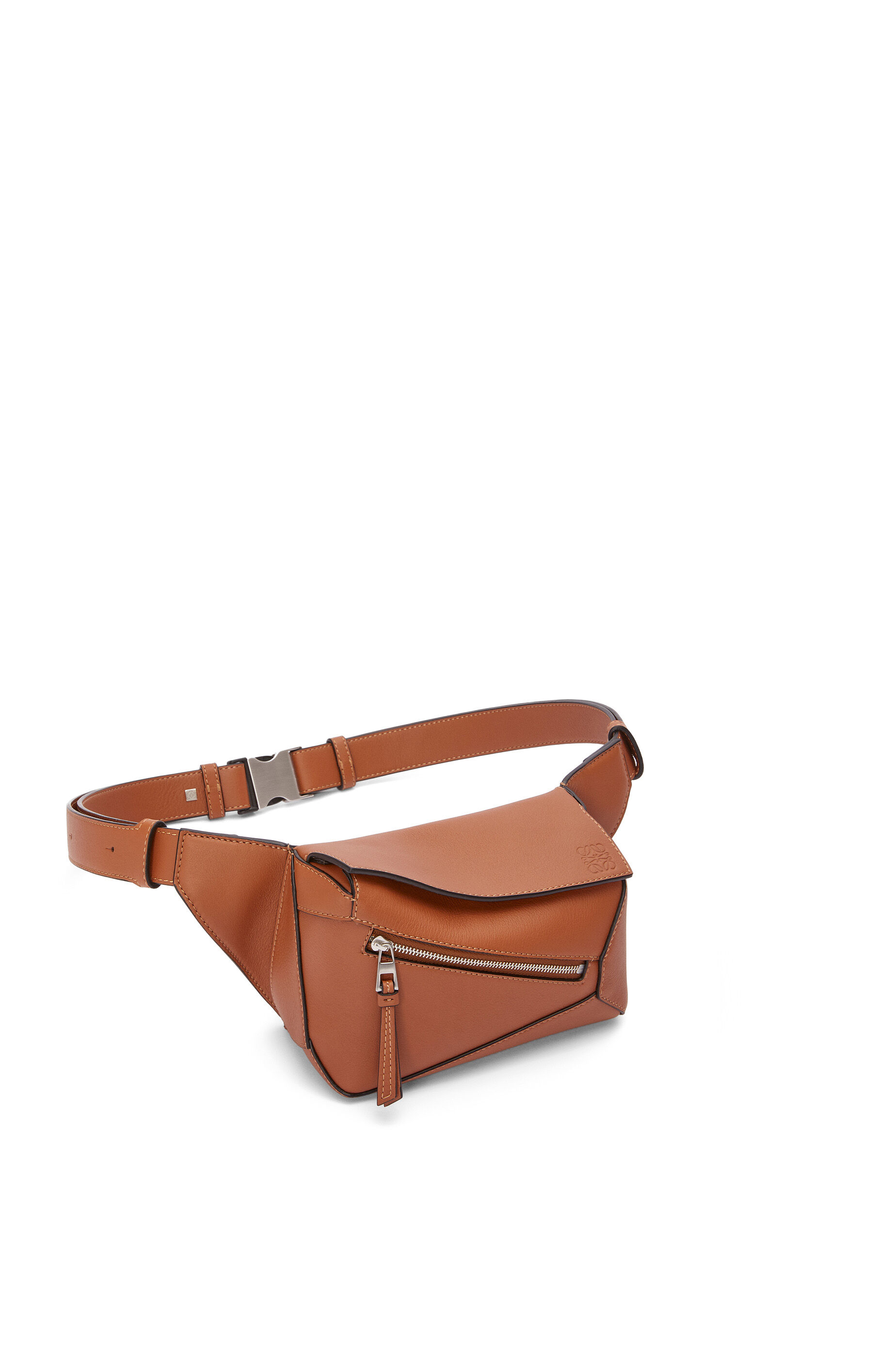 Loewe fanny pack outlet