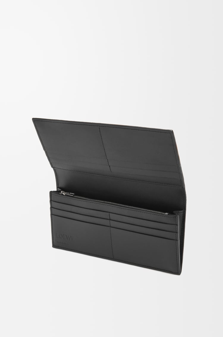 LOEWE 柔軟粒面小牛皮長版橫式錢包 黑色