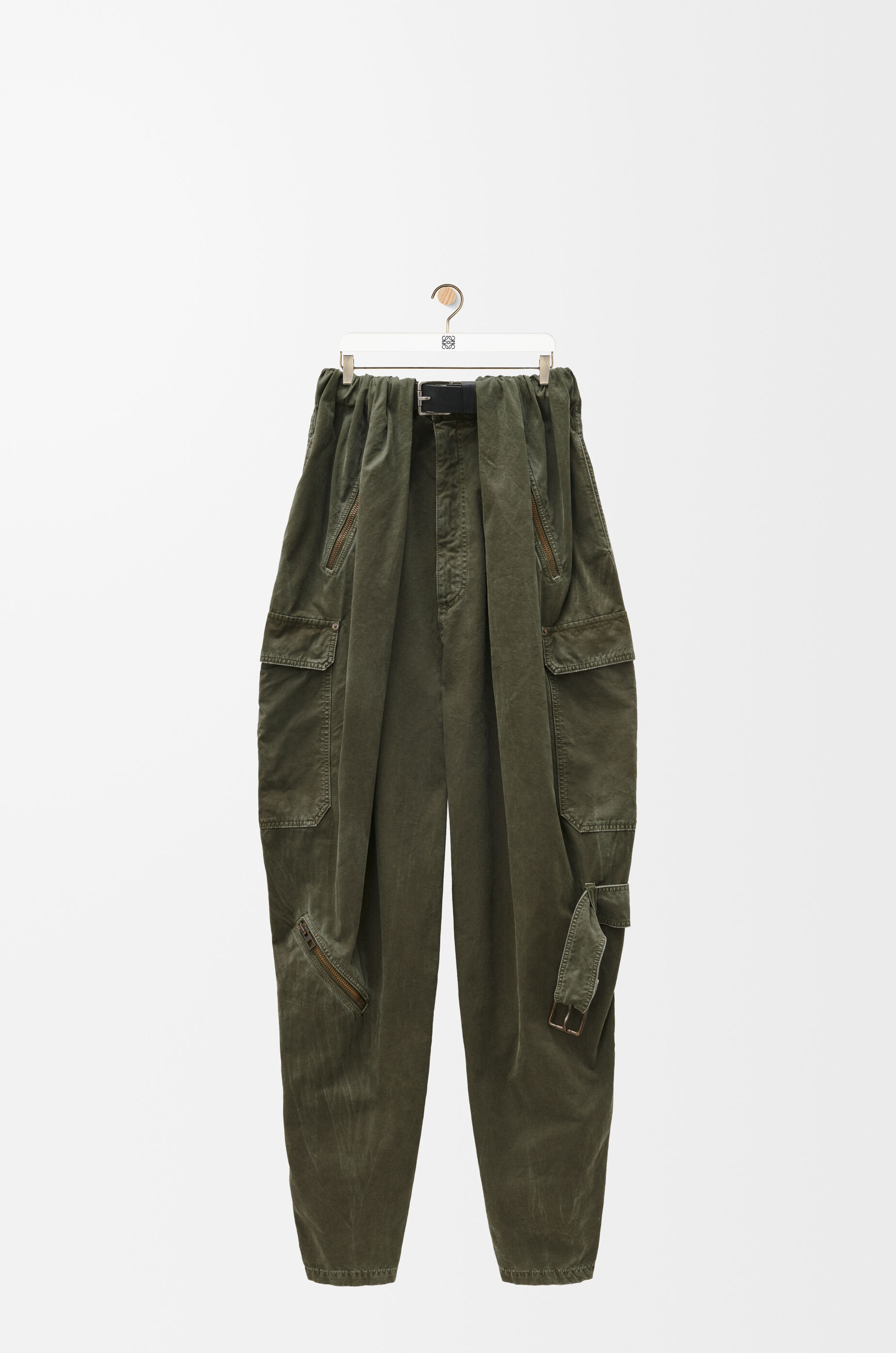 バルーン カーゴ トラウザーズ（コットン） ディープオリーブ - LOEWE