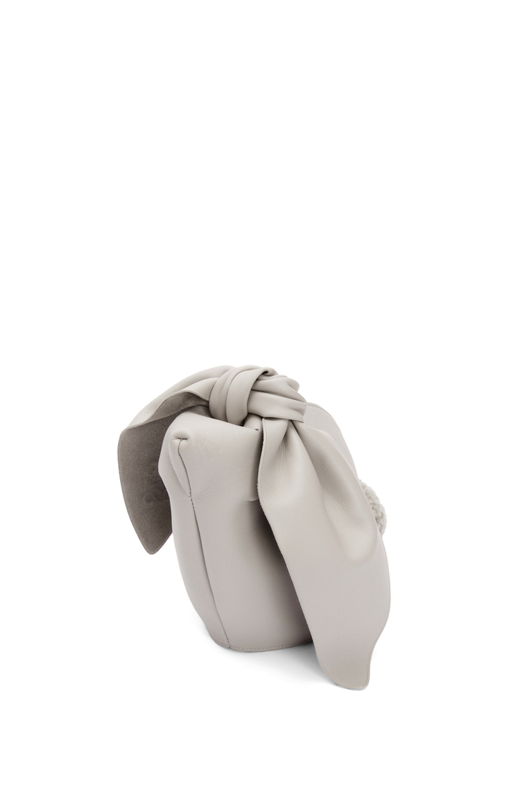 LOEWE バニー バッグ（ナパカーフ） ゴースト