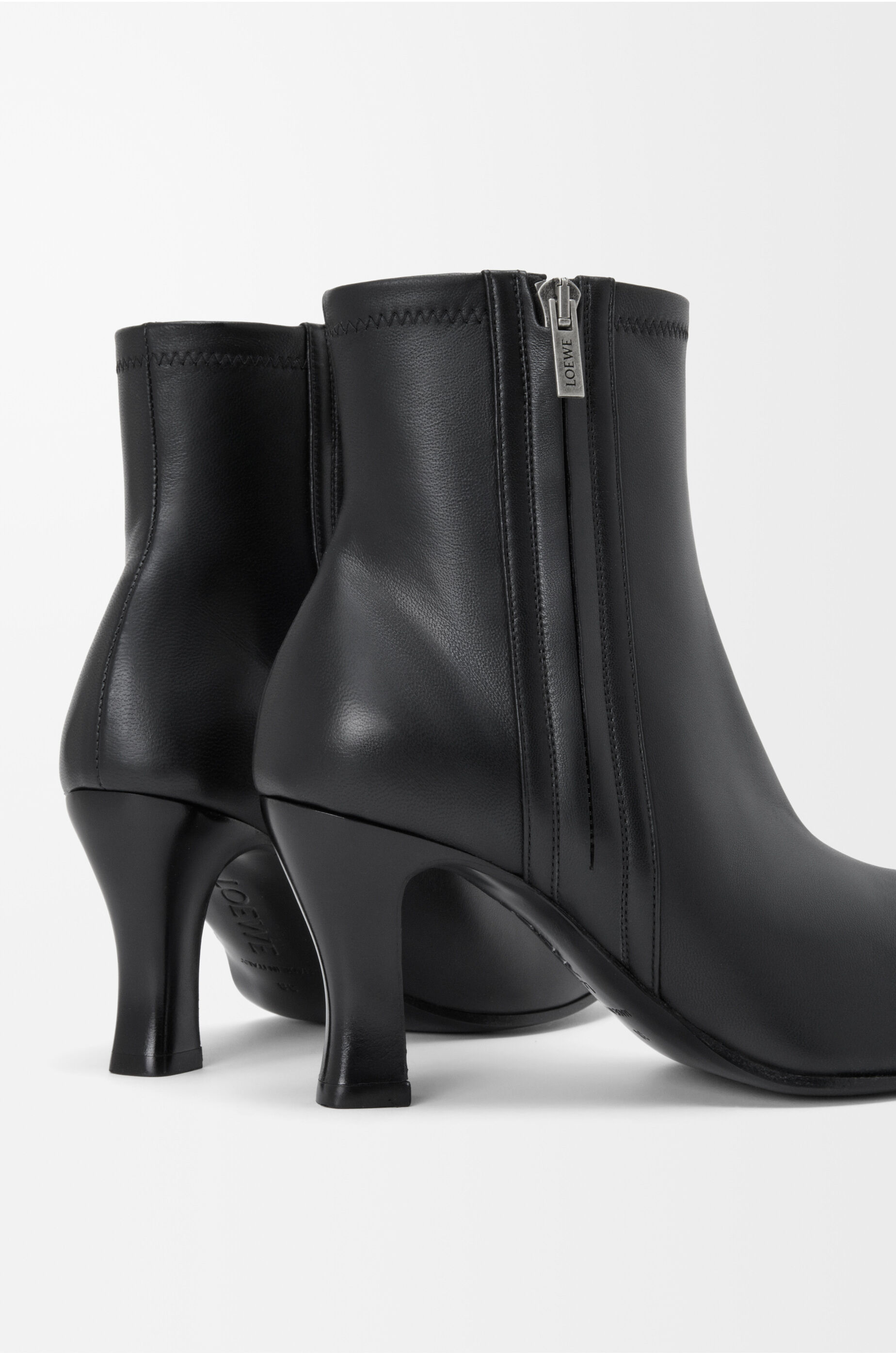 ボビン アンクルブーツ（ナパラム） ブラック - LOEWE