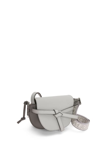 LOEWE Mini Gate Dual bag in soft calfskin and jacquard 珍珠灰/深灰色 plp_rd