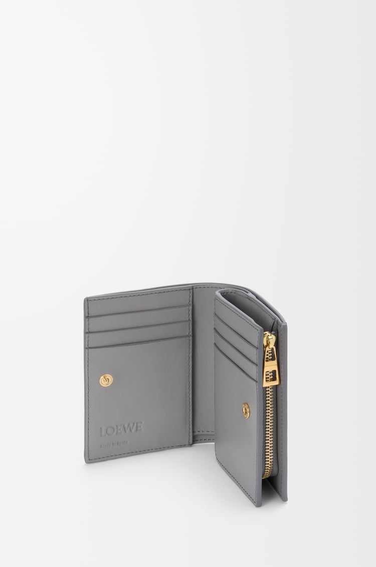 LOEWE コンパクト ウォレット（ナパカーフ） スパークリンググレー/バター