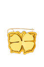 LOEWE Charm Butterfly en piel de ternera y metal Amarillo Mango pdp_rd